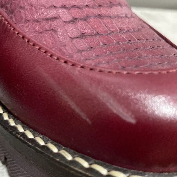Dromedaris Leather Women's Burgundy Loafers w/silver Chain Detail Size 38 US 8 - Picture 7 of 16